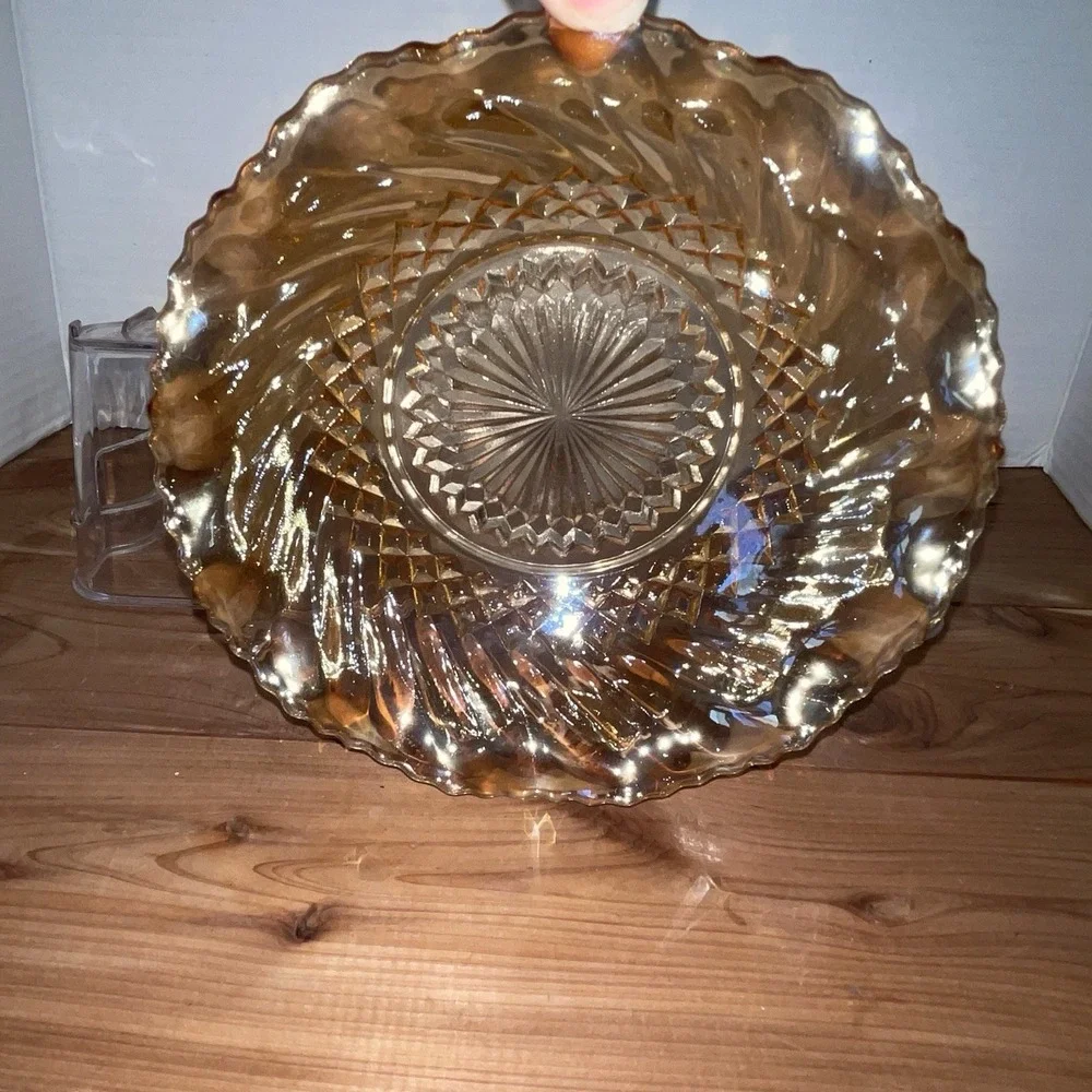 Vtg Elegant Bowl Carnival Iridescent Gold Diamond Swirl Ruffled Candy Nut Dish